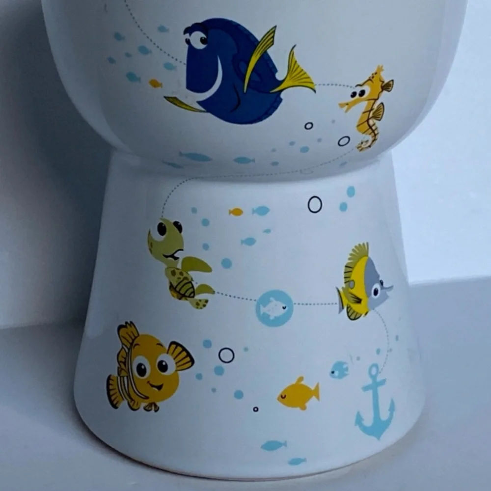 Finding Nemo Ceramic Cat Bowl Tall Chewy Ceramic Food Water Disney Pixar EUC